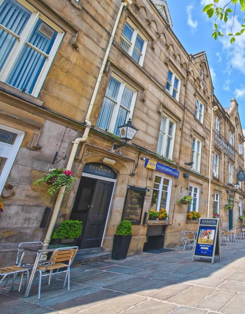The Mitre Hotel - Genel