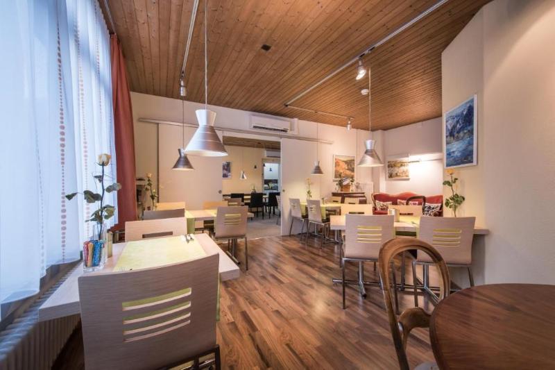 Hotel Derby Action & Relax Hub - Restoran