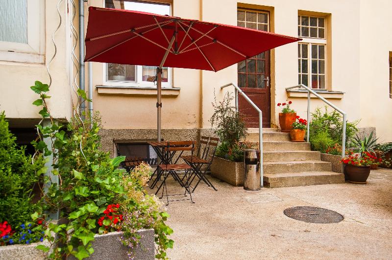 Cloister Inn - Teras