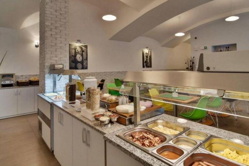 Adeba Hotel - Genel