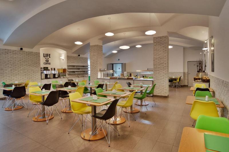 Adeba Hotel - Restoran