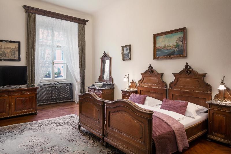 Grand hotel Praha - Oda