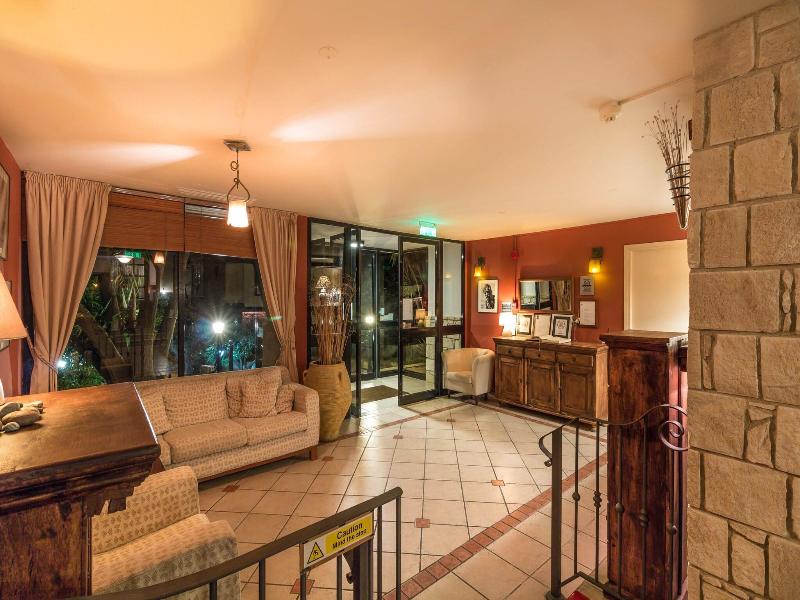 Hill View Hotel Apartments - Lobi