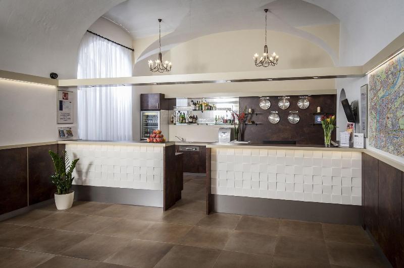 Hotel Petr - Lobi