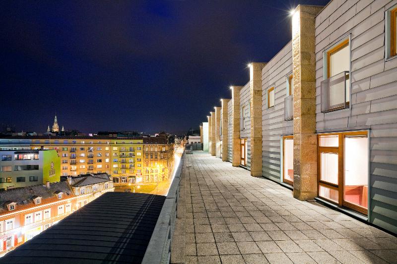 Pytloun City Boutique Self Check-in Hotel - Genel