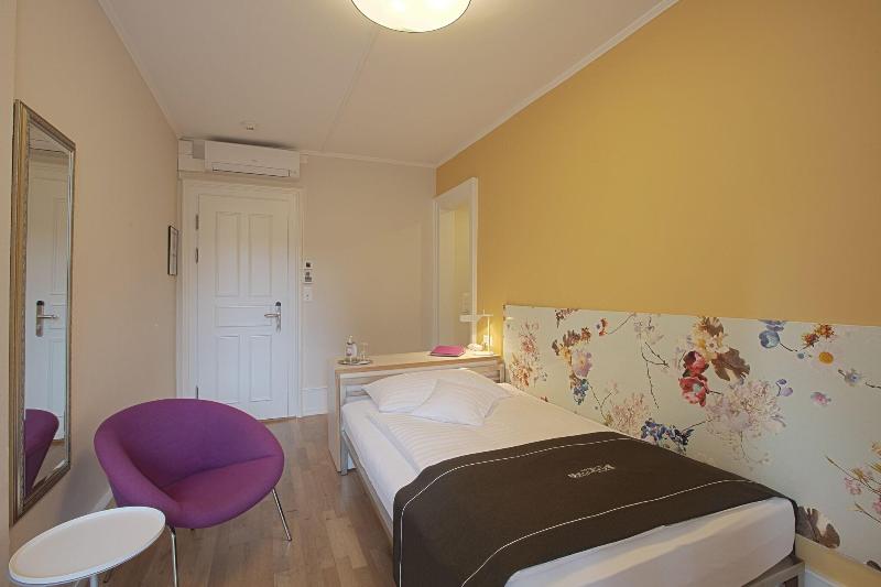Hotel Bellevue - Oda