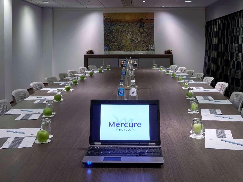 Mercure Hotel Tilburg Centrum - Genel