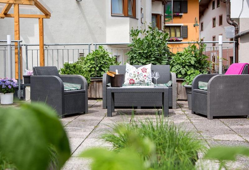 Hotel Zum Hirschen - Teras