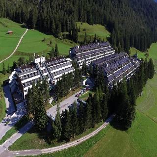 Hotel Club Regina E Fassa