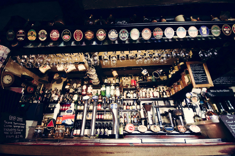 Black Boy Inn - Bar