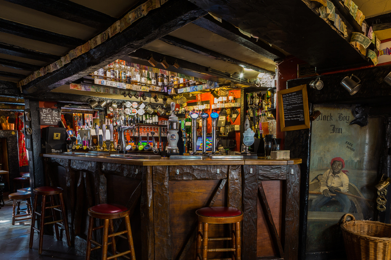 Black Boy Inn - Bar