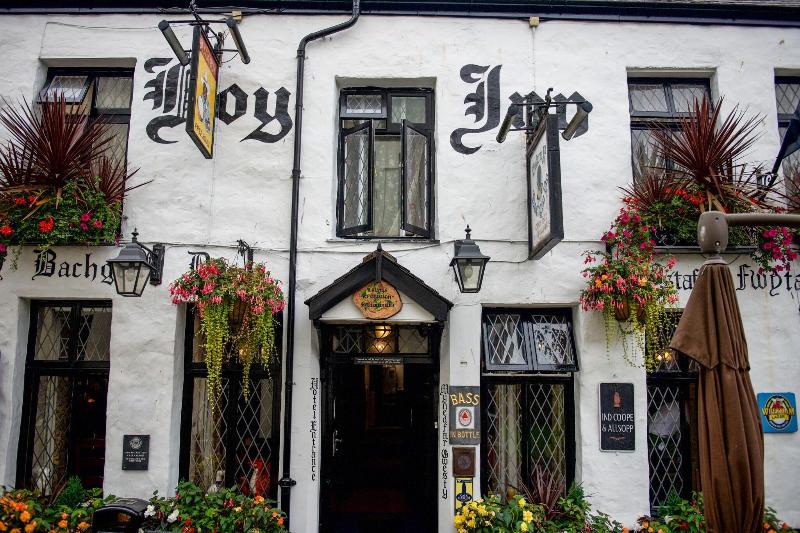 Black Boy Inn - Genel