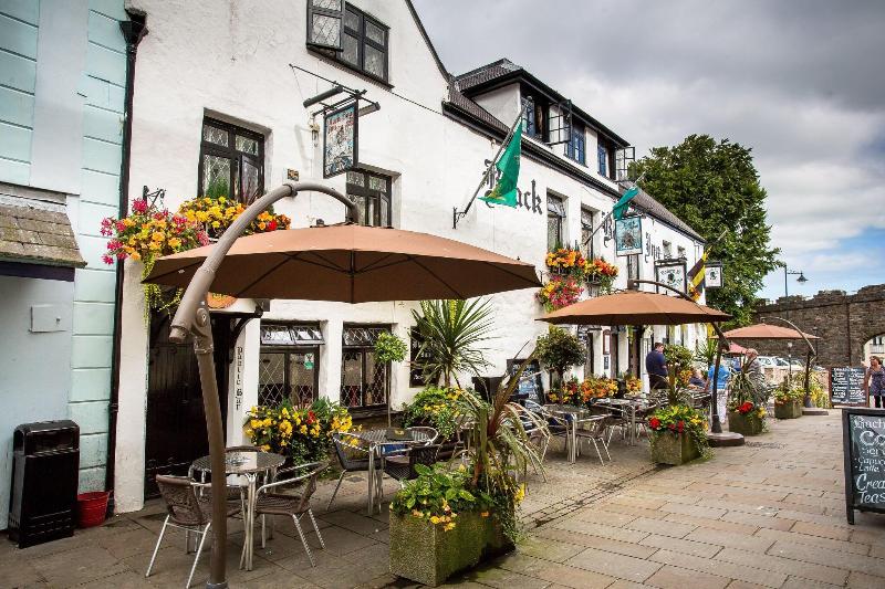 Black Boy Inn - Genel