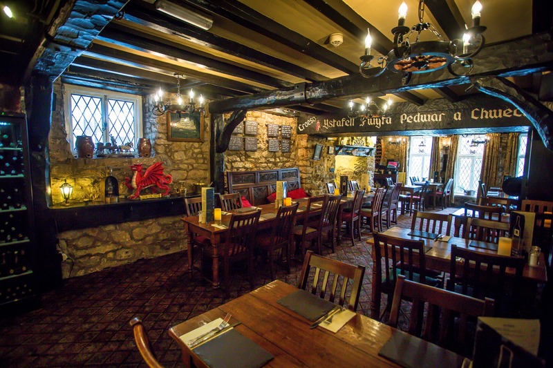 Black Boy Inn - Restoran