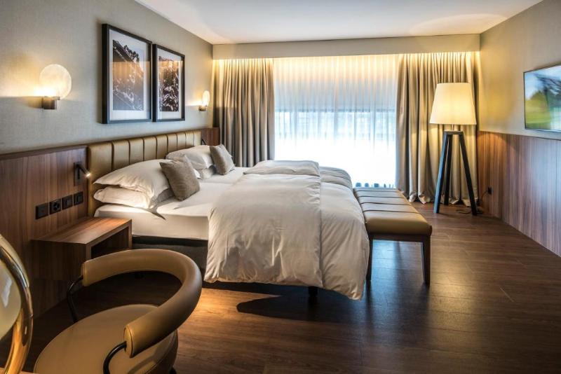 Central Plaza Hotel - Oda