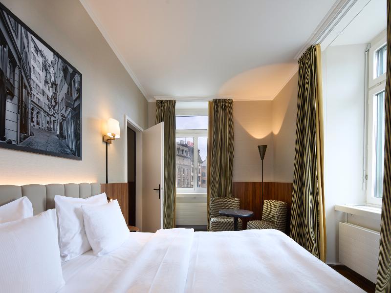 Central Plaza Hotel - Oda