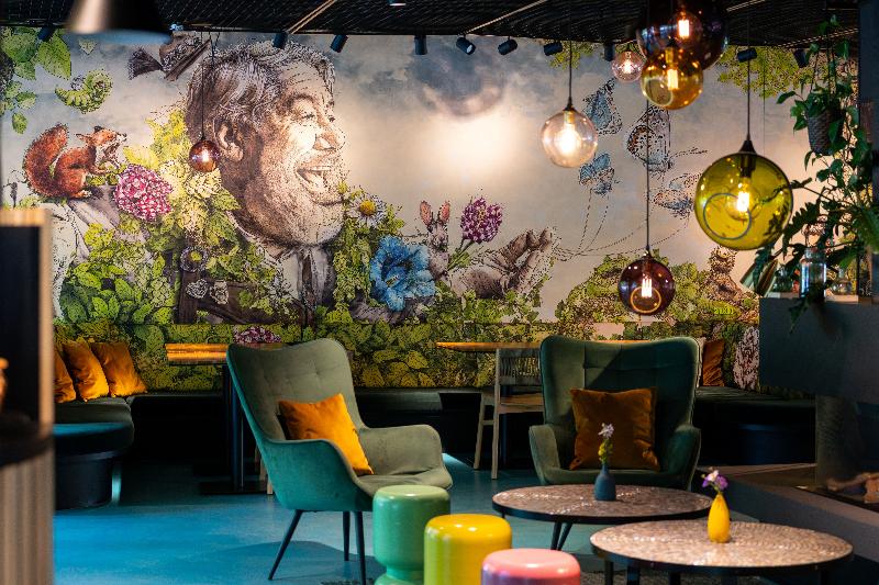 Cocoon Sendlinger Tor - Lobi