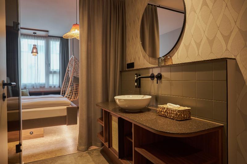 Cocoon Sendlinger Tor - Oda