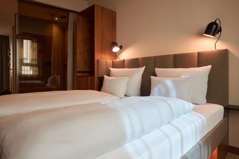 Cocoon Sendlinger Tor - Oda
