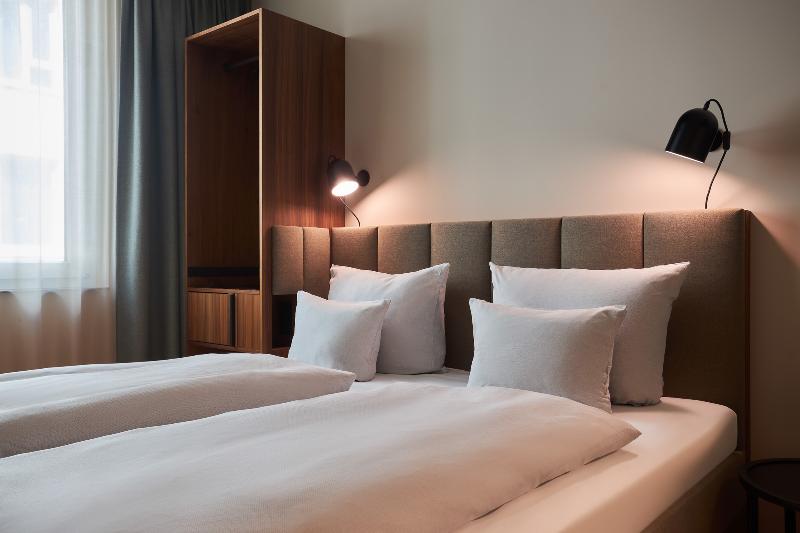 Cocoon Sendlinger Tor - Oda
