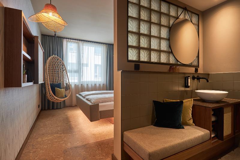 Cocoon Sendlinger Tor - Oda