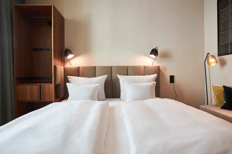 Cocoon Sendlinger Tor - Oda