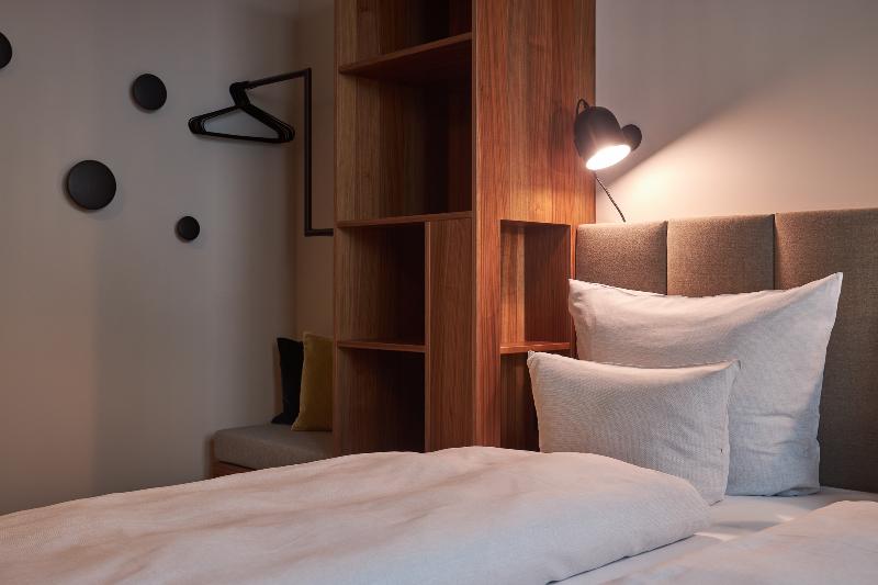 Cocoon Sendlinger Tor - Oda