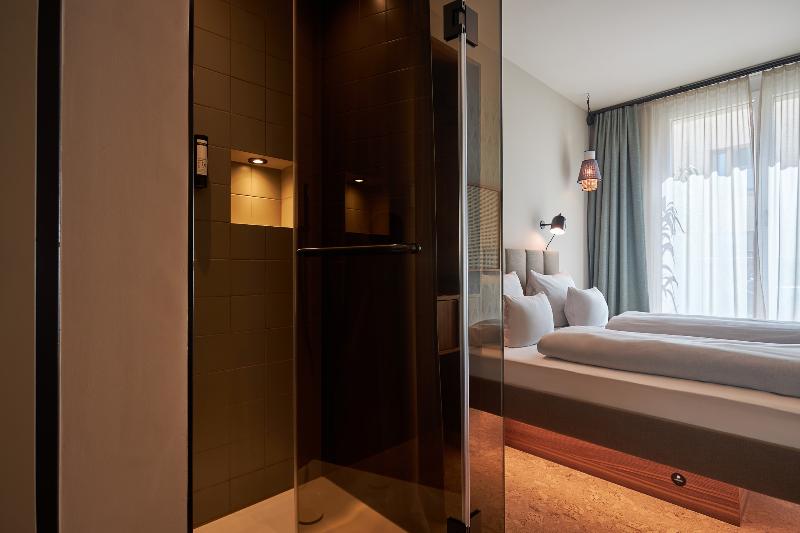 Cocoon Sendlinger Tor - Oda