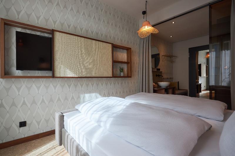 Cocoon Sendlinger Tor - Oda