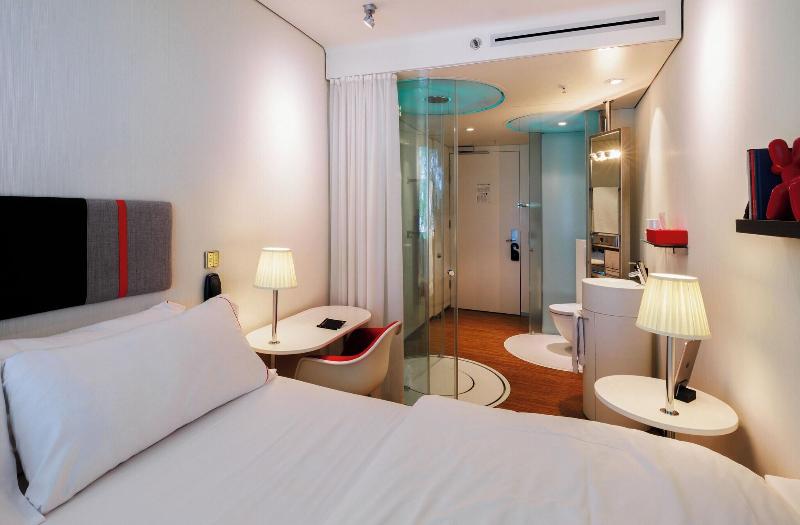 citizenM Schiphol Airport hotel - Oda