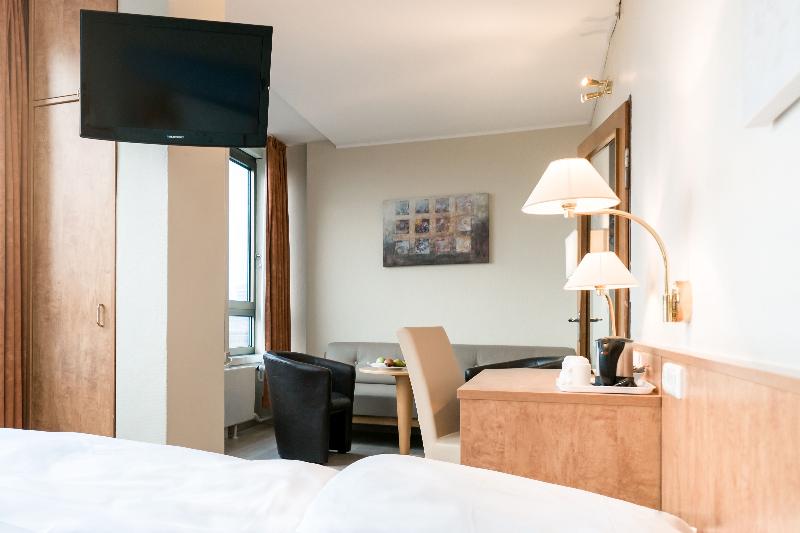 Hotel Astor Kiel by Campanile - Oda
