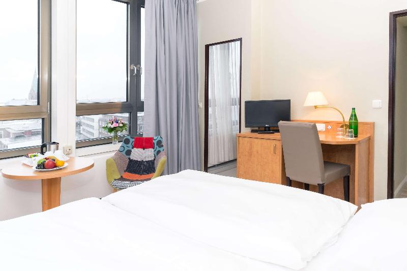 Hotel Astor Kiel by Campanile - Oda