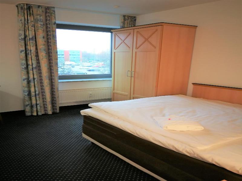 Hotel Near By - Genel