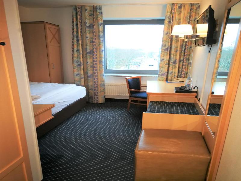 Hotel Near By - Genel