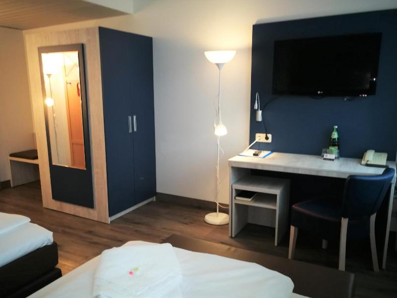 Hotel Near By - Oda