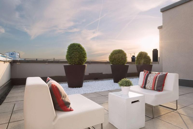 Adina Hotel Frankfurt Neue Oper - Teras