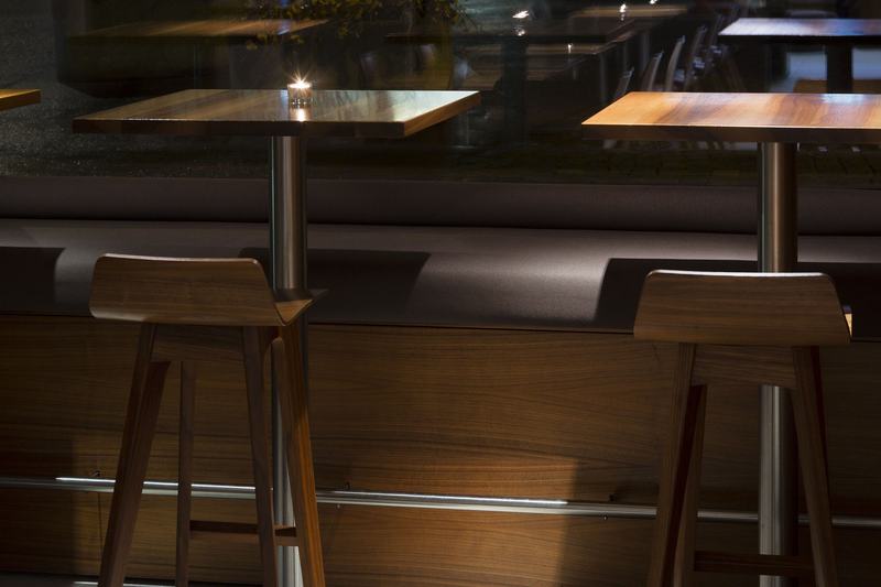 Hotel D - Bar