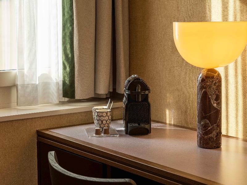 Hotel D - Lobi