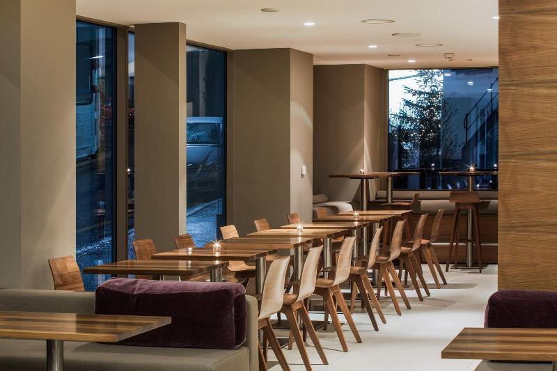Hotel D - Restoran