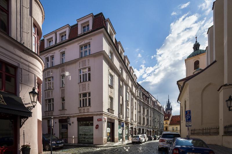 Old Town - Templova Apartments - Oda