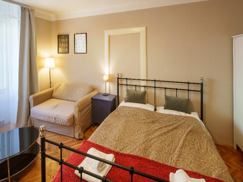Old Town - Templova Apartments - Oda