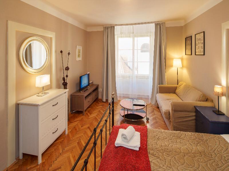 Old Town - Templova Apartments - Oda