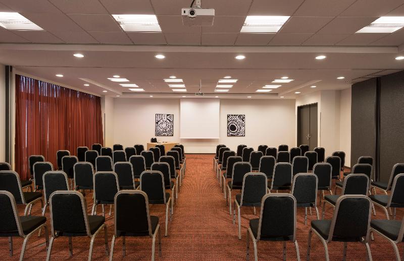 Adina Apartment Hotel Berlin Mitte - Toplantı