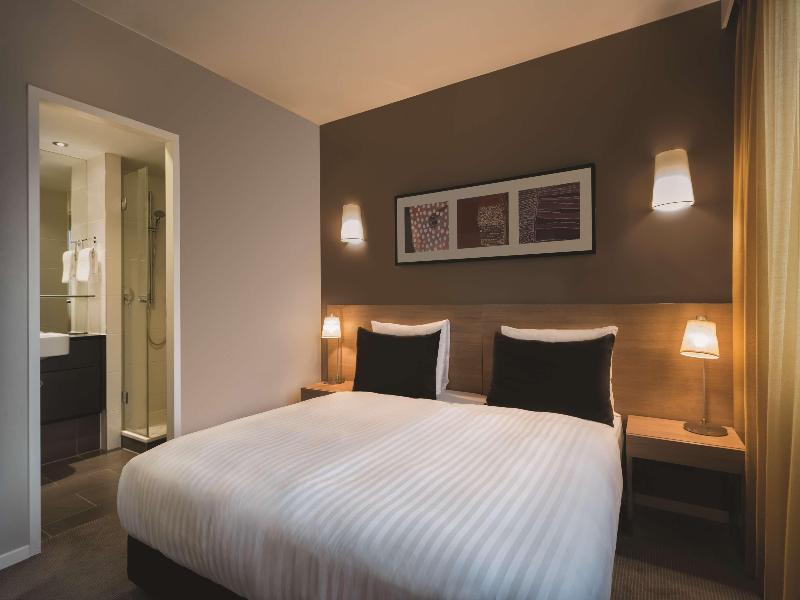 Adina Apartment Hotel Berlin Mitte - Oda