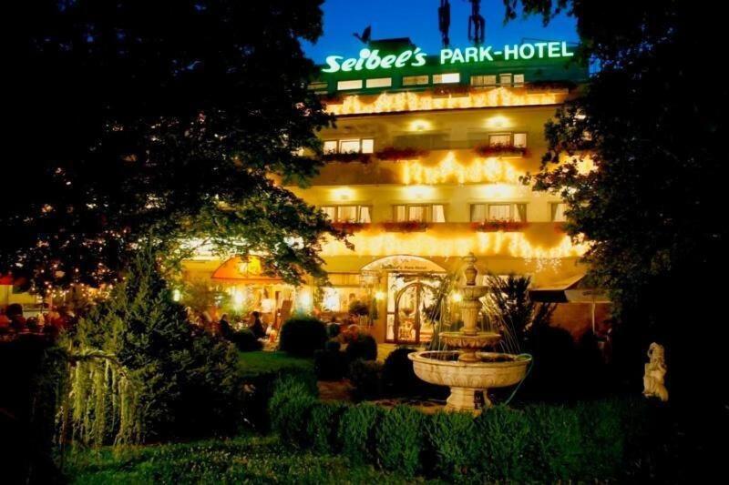Seibels Park Hotel - Genel
