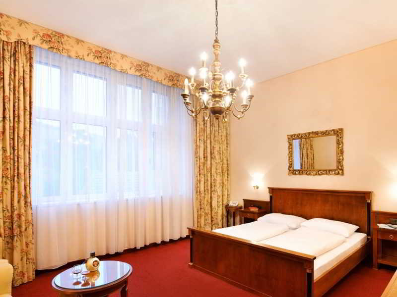 Hotel Schild fotoÄŸrafÄ±