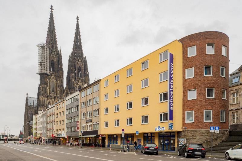 A&O Köln Dom - Genel