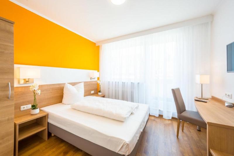 Hotel S16 - Oda
