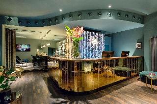 Manhattan Hotel otel fotoğrafı