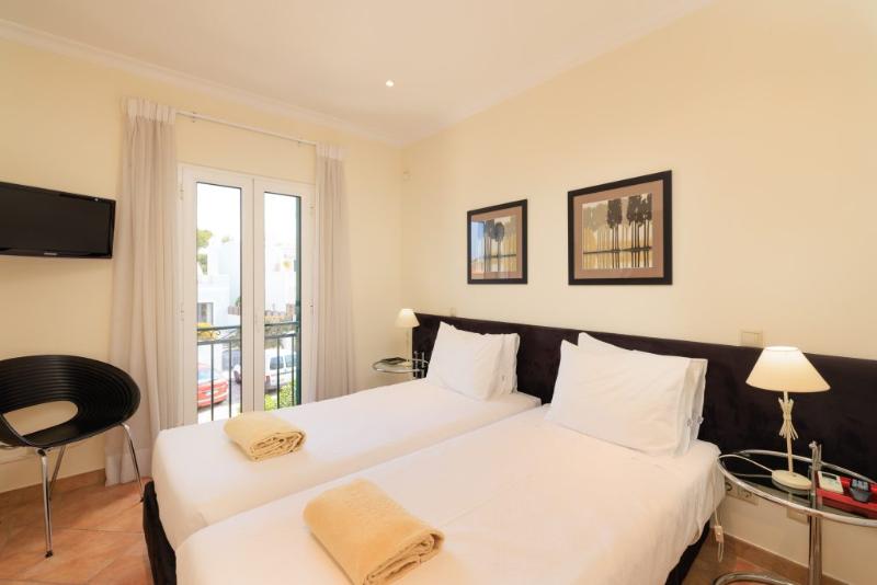 Vale Do Lobo Resort - Oda